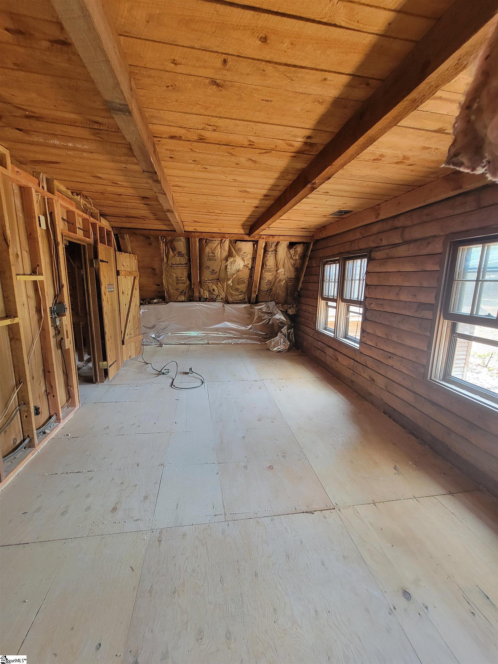 121 Shannon Lake Circle