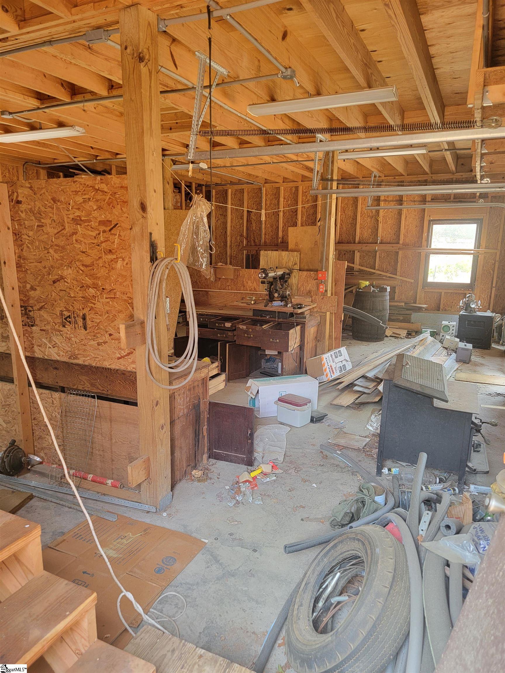 121 Shannon Lake Circle