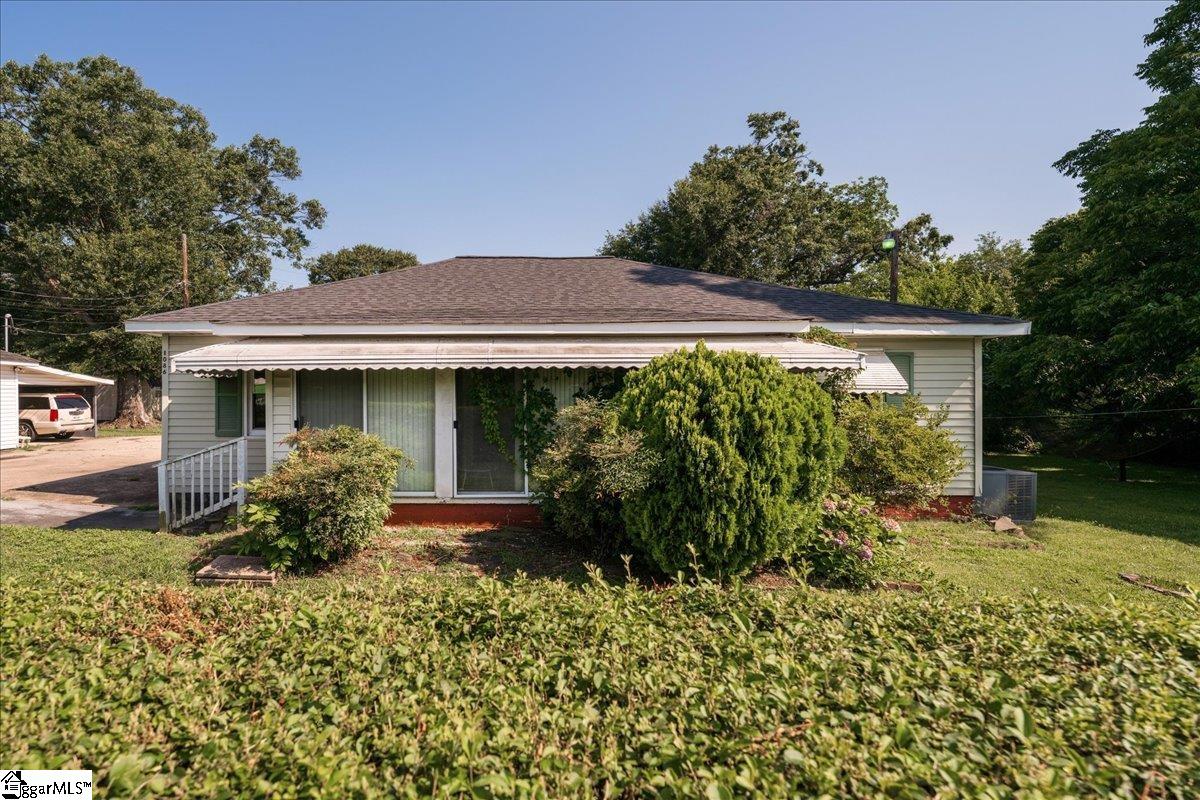 1086 Hayne Street