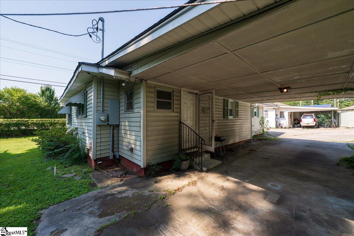 1086 Hayne Street