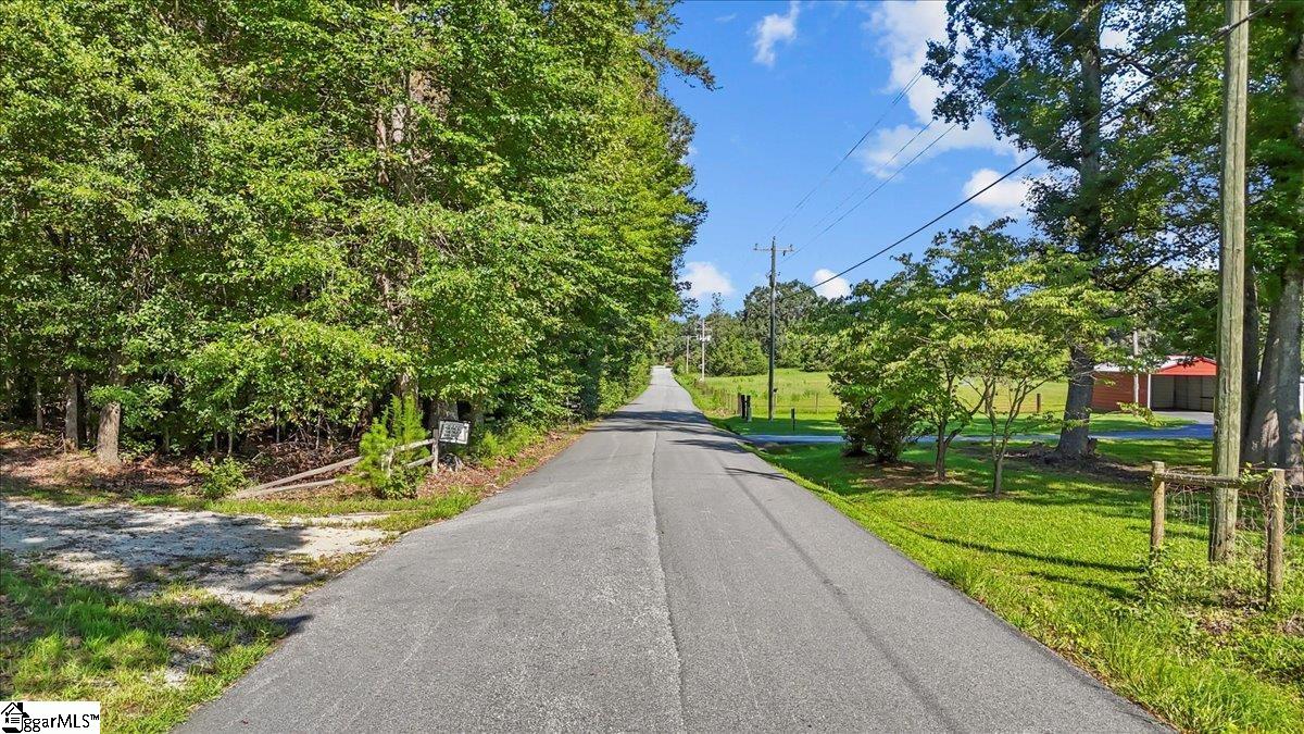 1443 Henderson Road