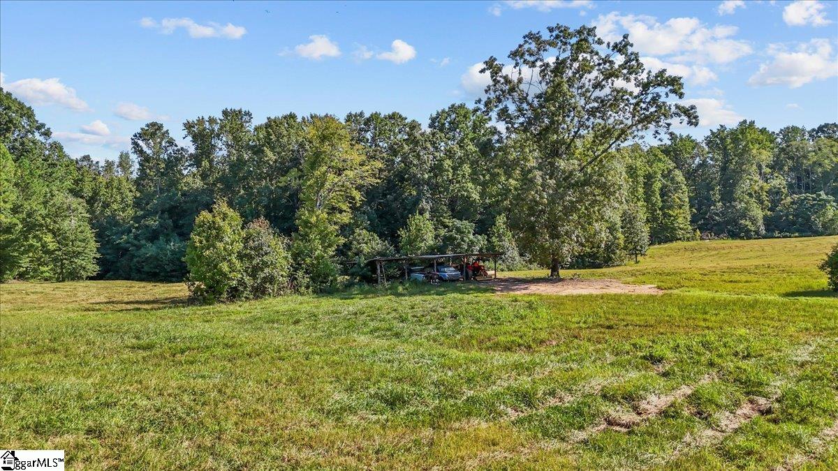 1443 Henderson Road