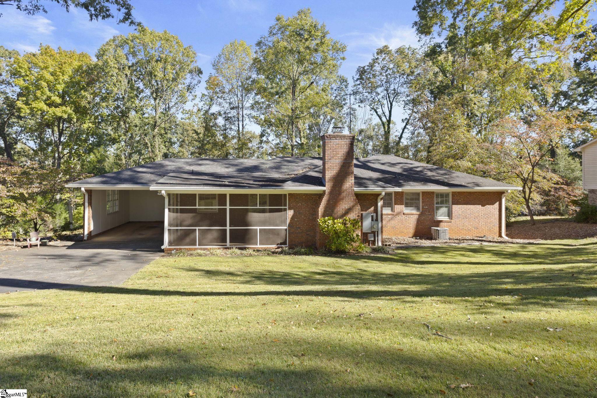 27 Riverview Drive