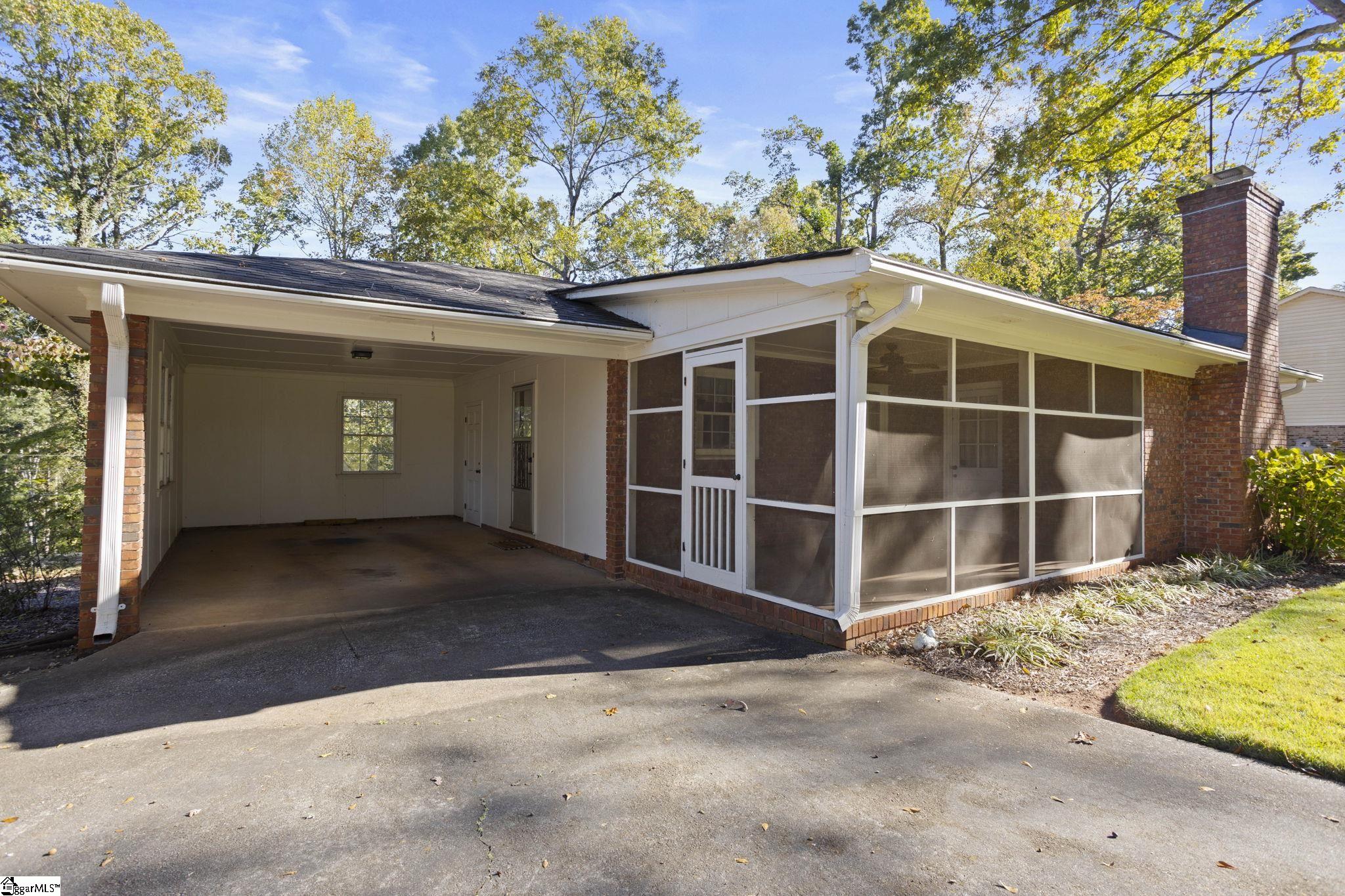 27 Riverview Drive
