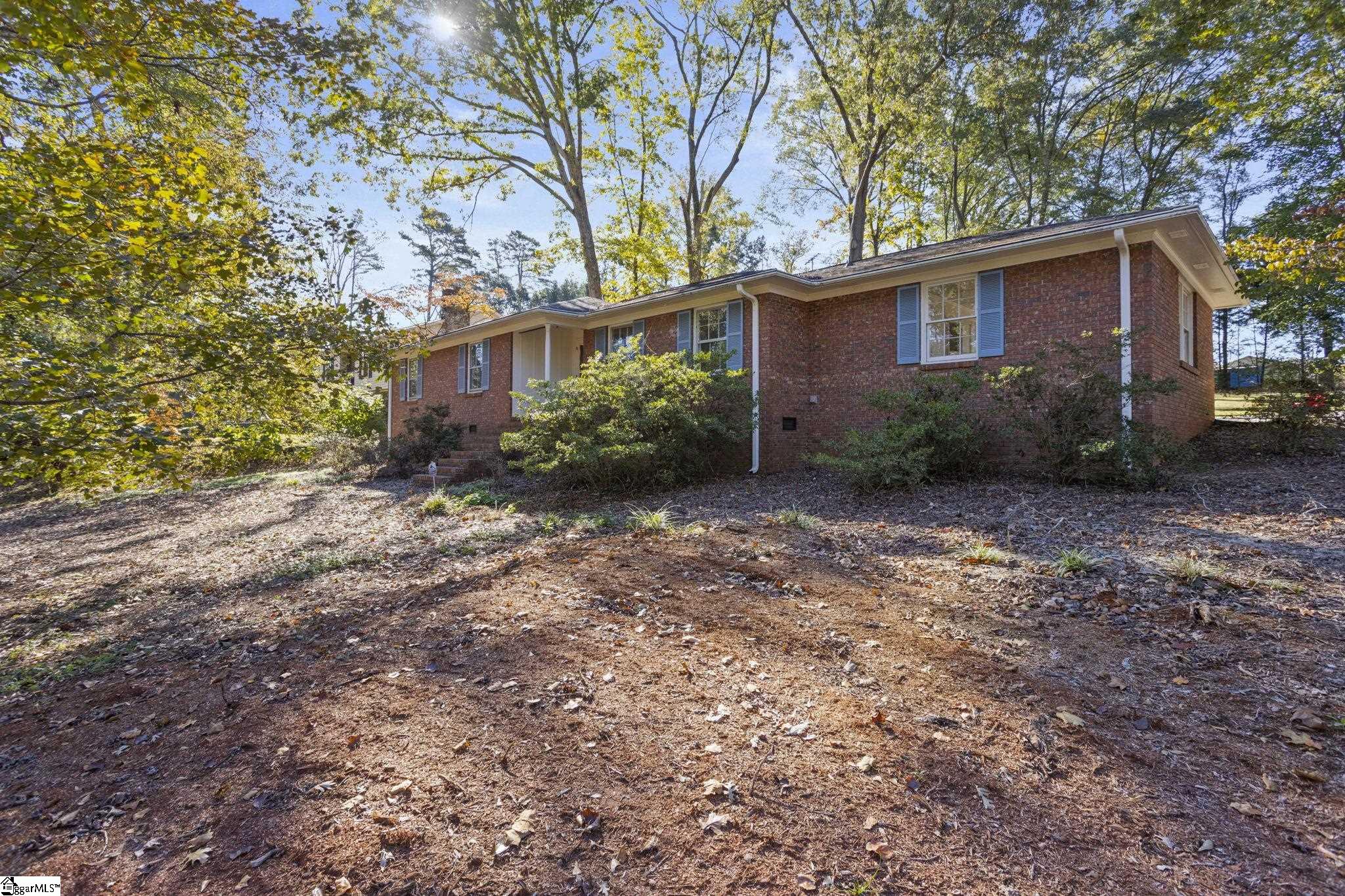 27 Riverview Drive