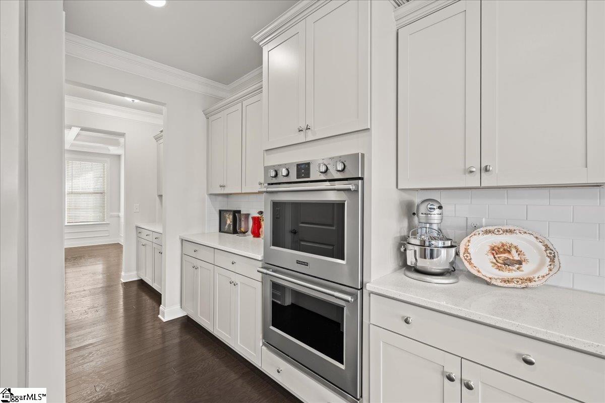 127 Riverland Woods Court