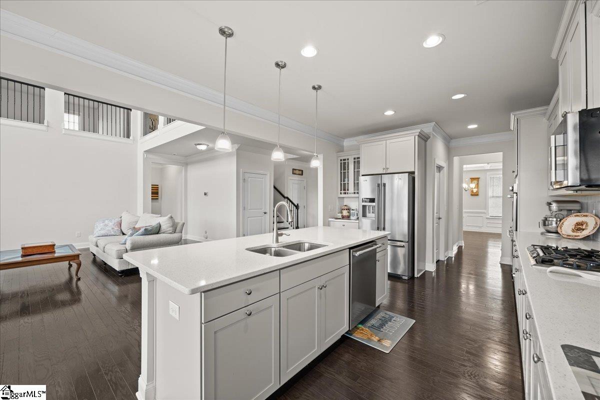 127 Riverland Woods Court