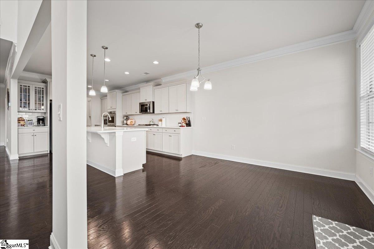 127 Riverland Woods Court