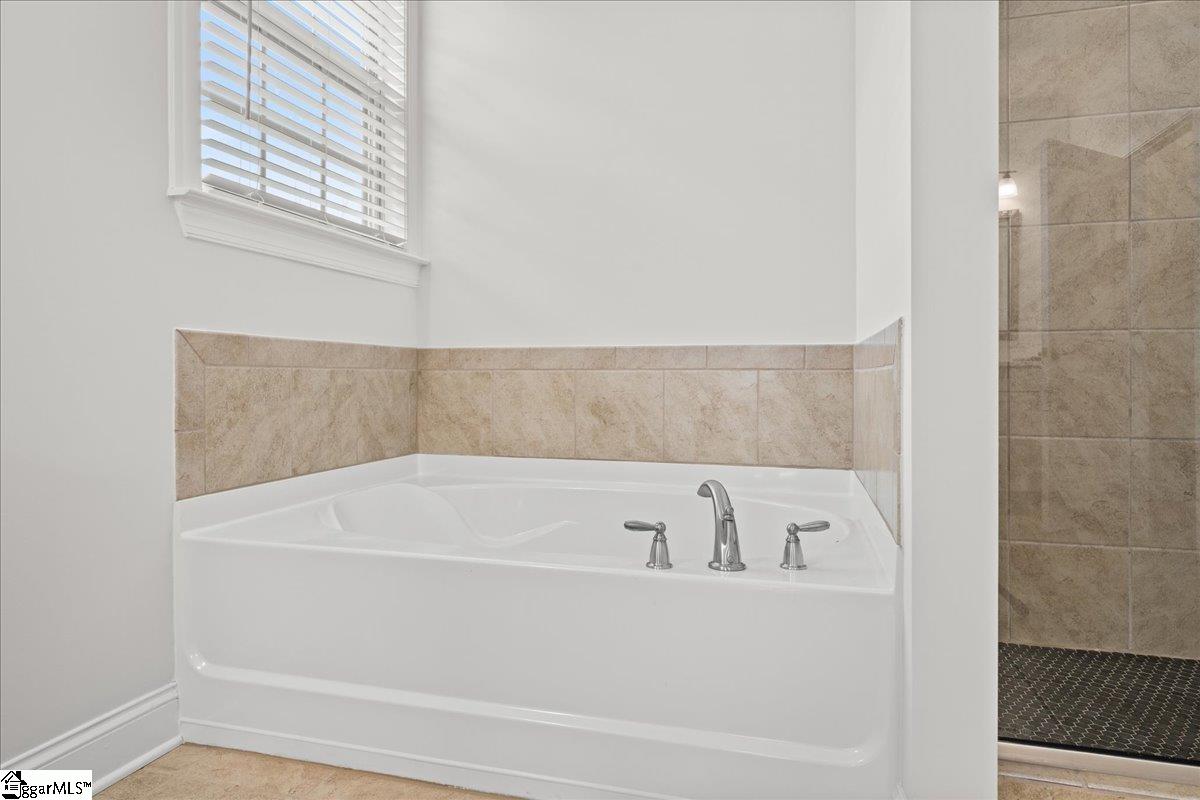 127 Riverland Woods Court