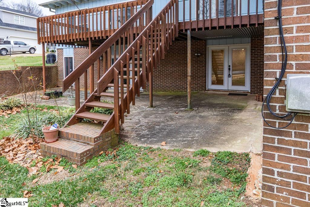 136 Shannon Lake Circle