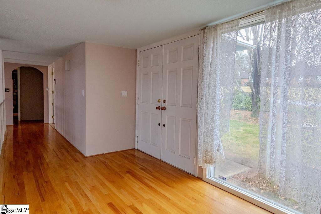 136 Shannon Lake Circle