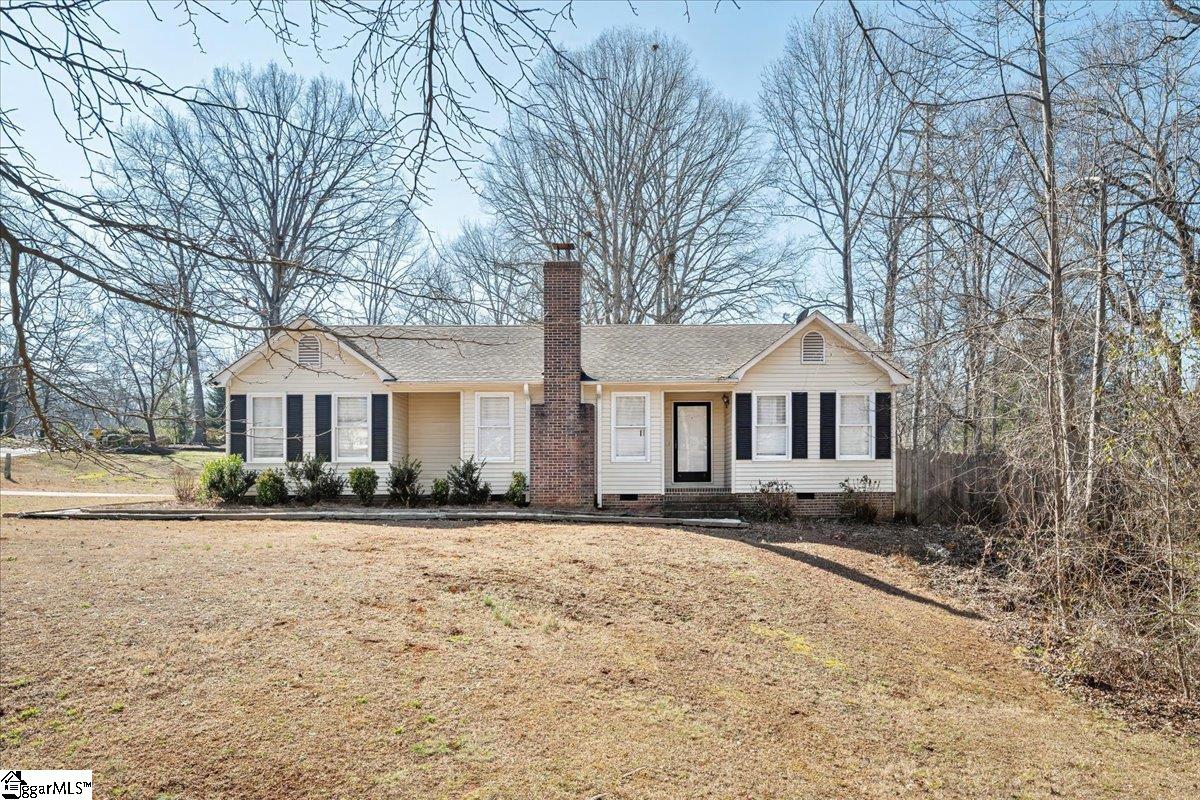 100 Fernande Drive