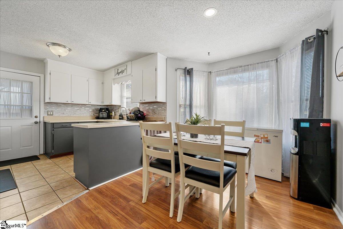 100 Fernande Drive