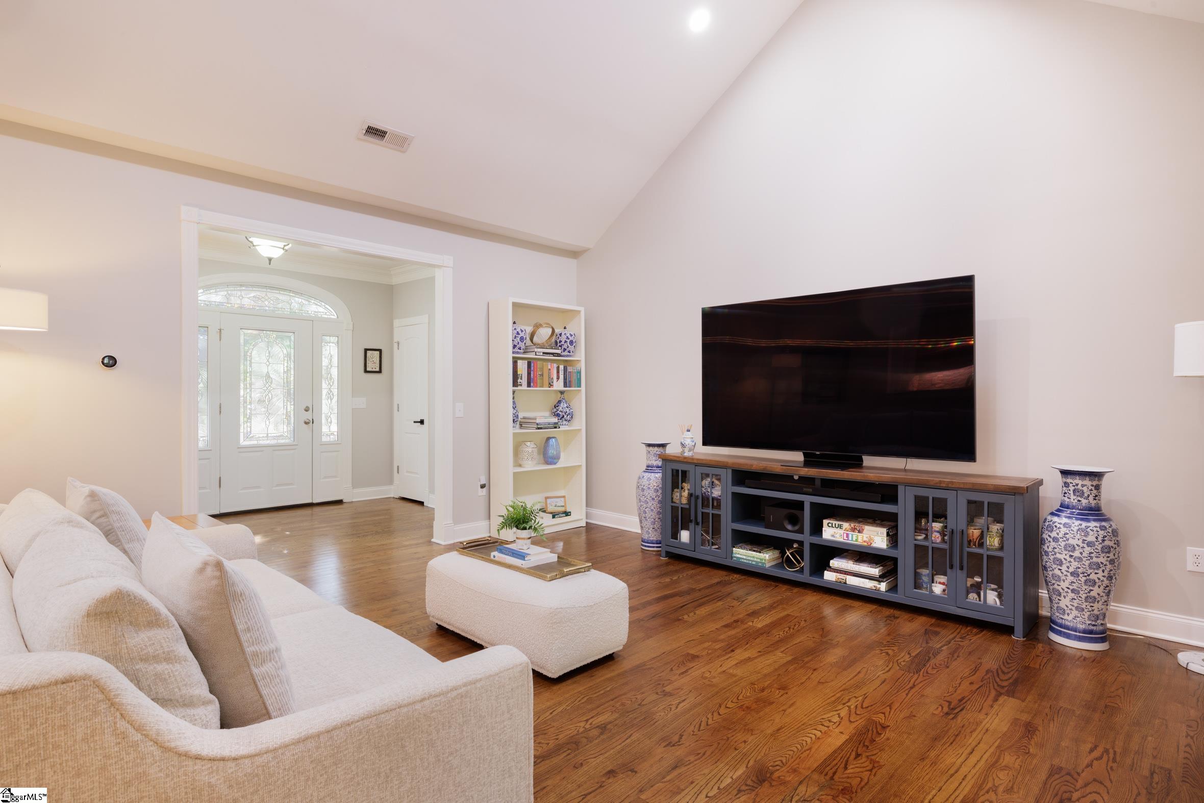 531 Woodheights Way