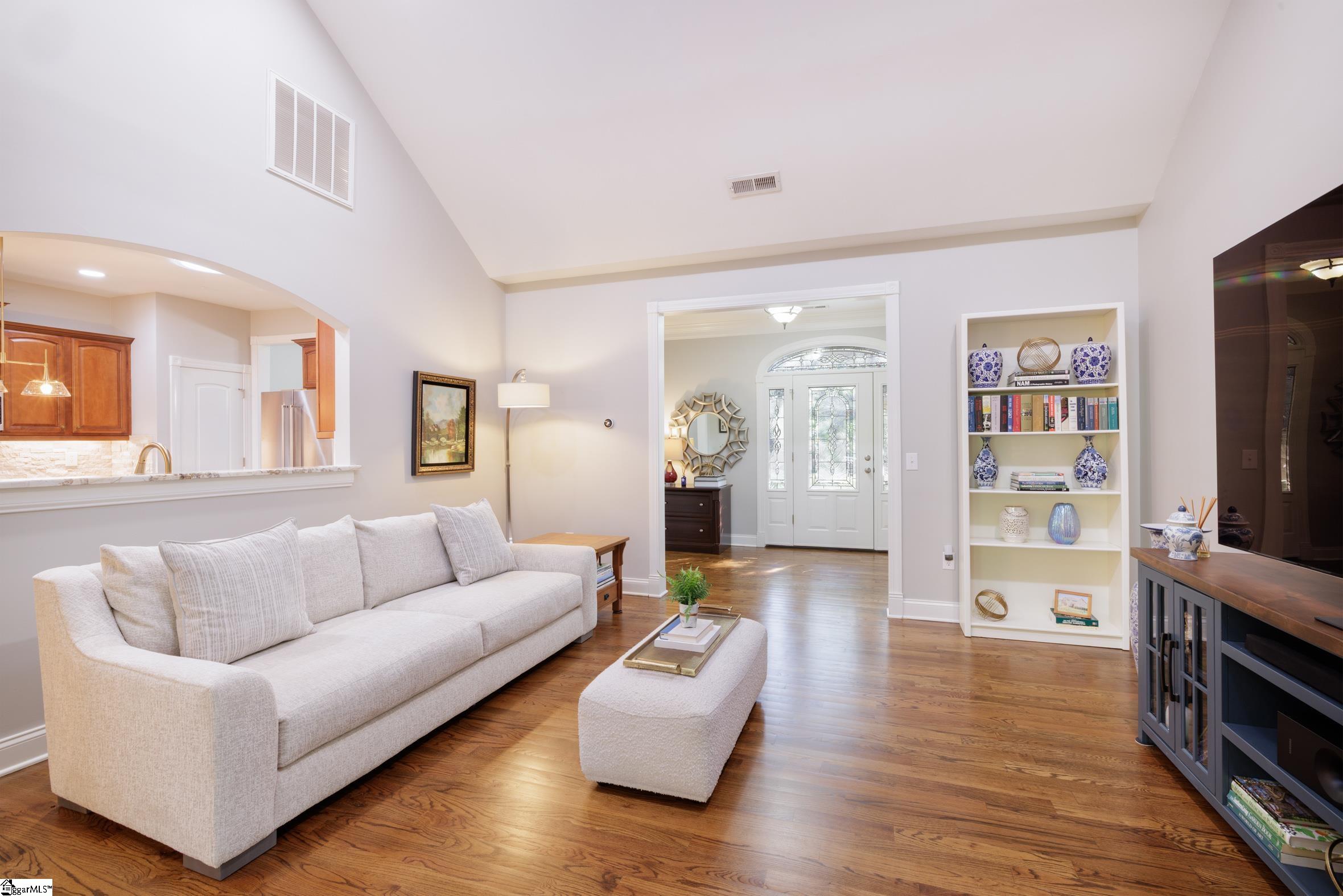 531 Woodheights Way