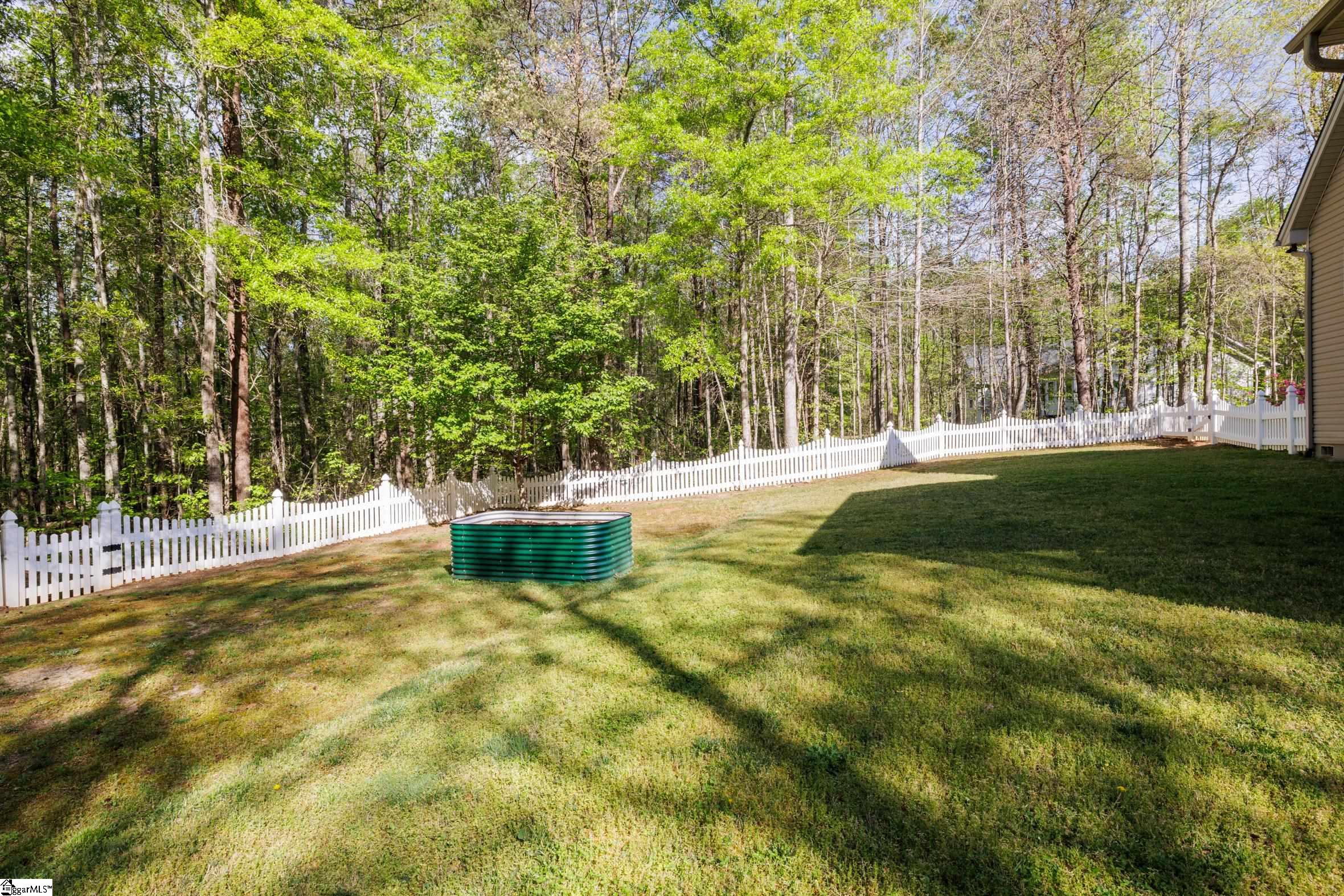 531 Woodheights Way