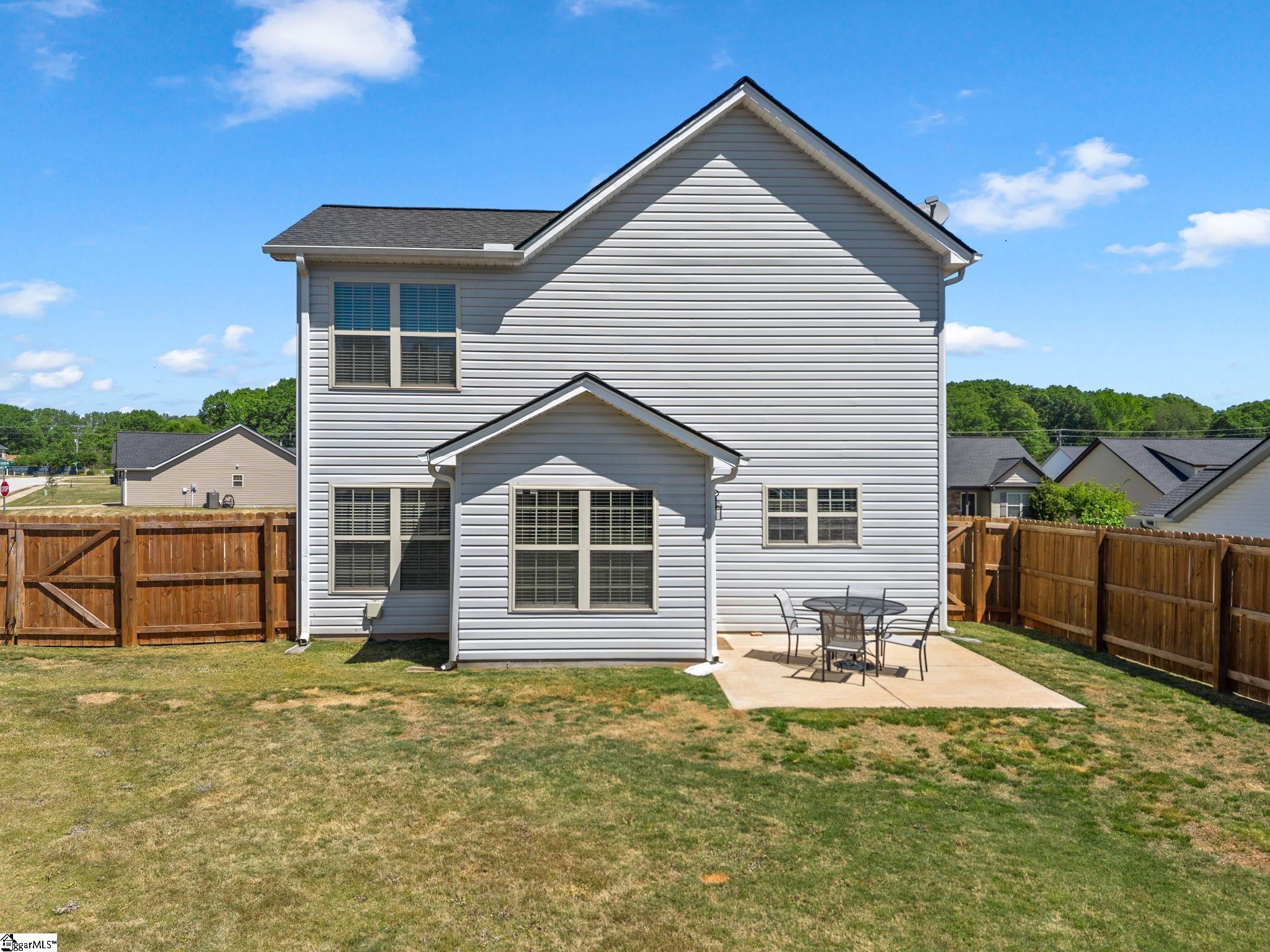 465 Peaksview Drive