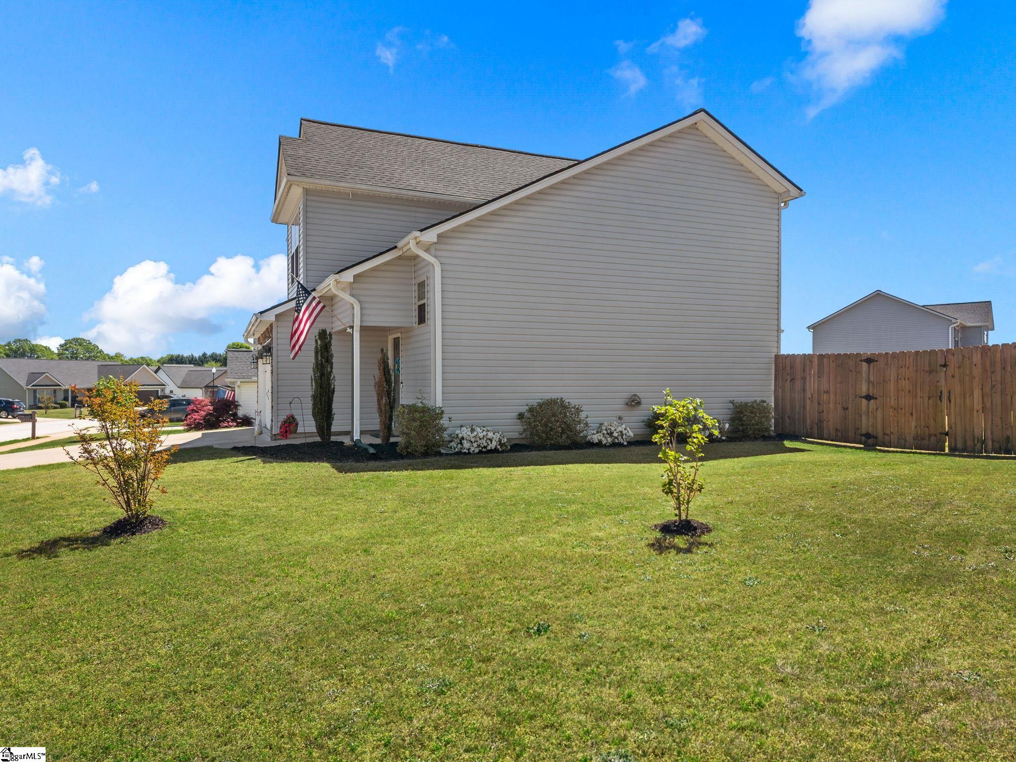 465 Peaksview Drive