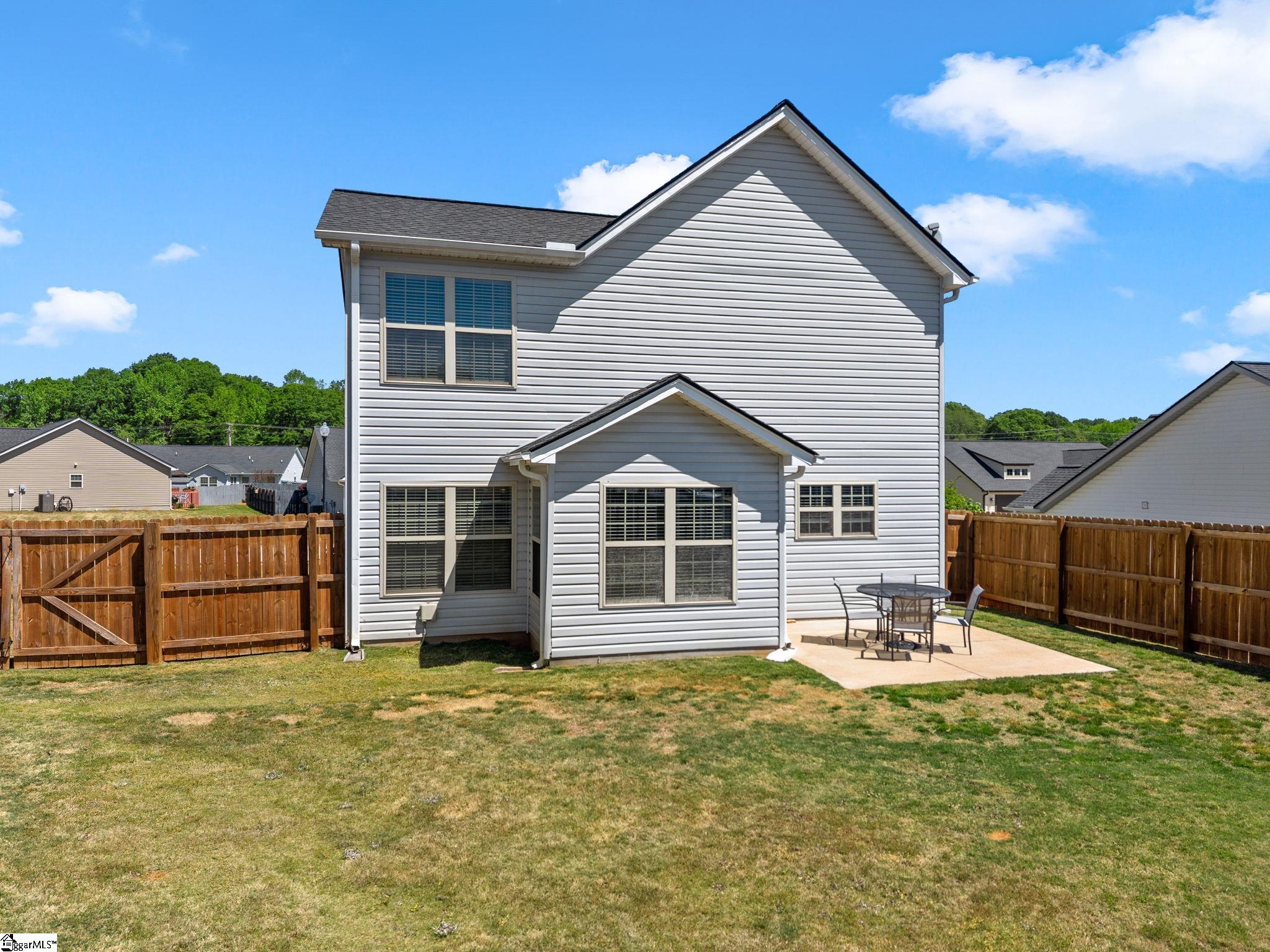465 Peaksview Drive