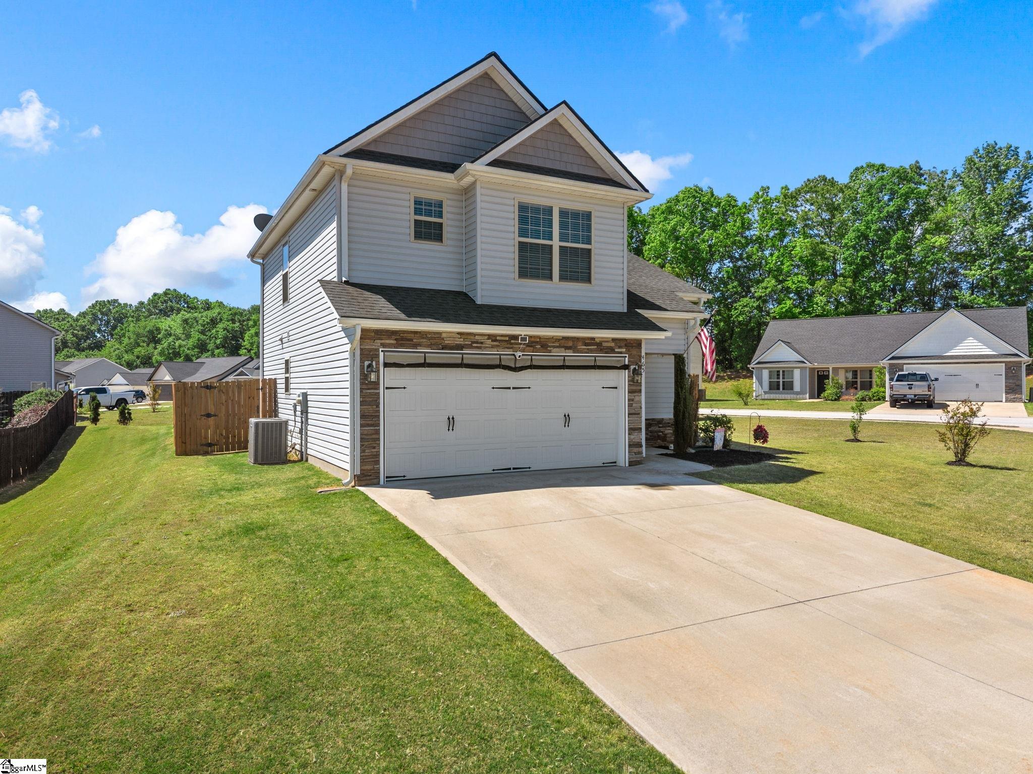 465 Peaksview Drive