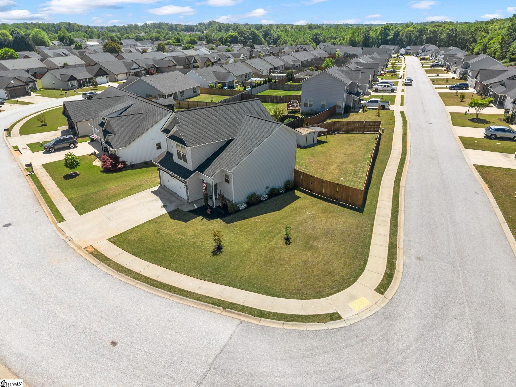 465 Peaksview Drive