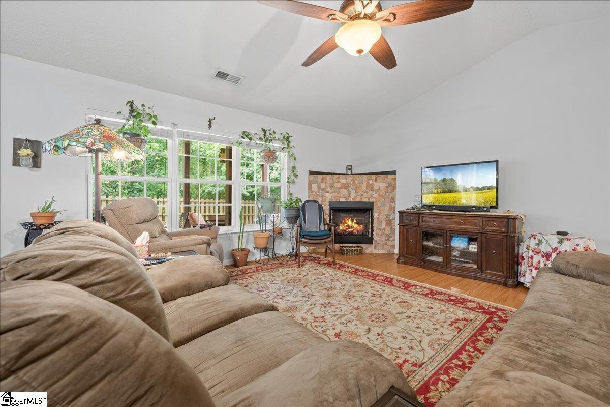 658 Timber Walk Drive