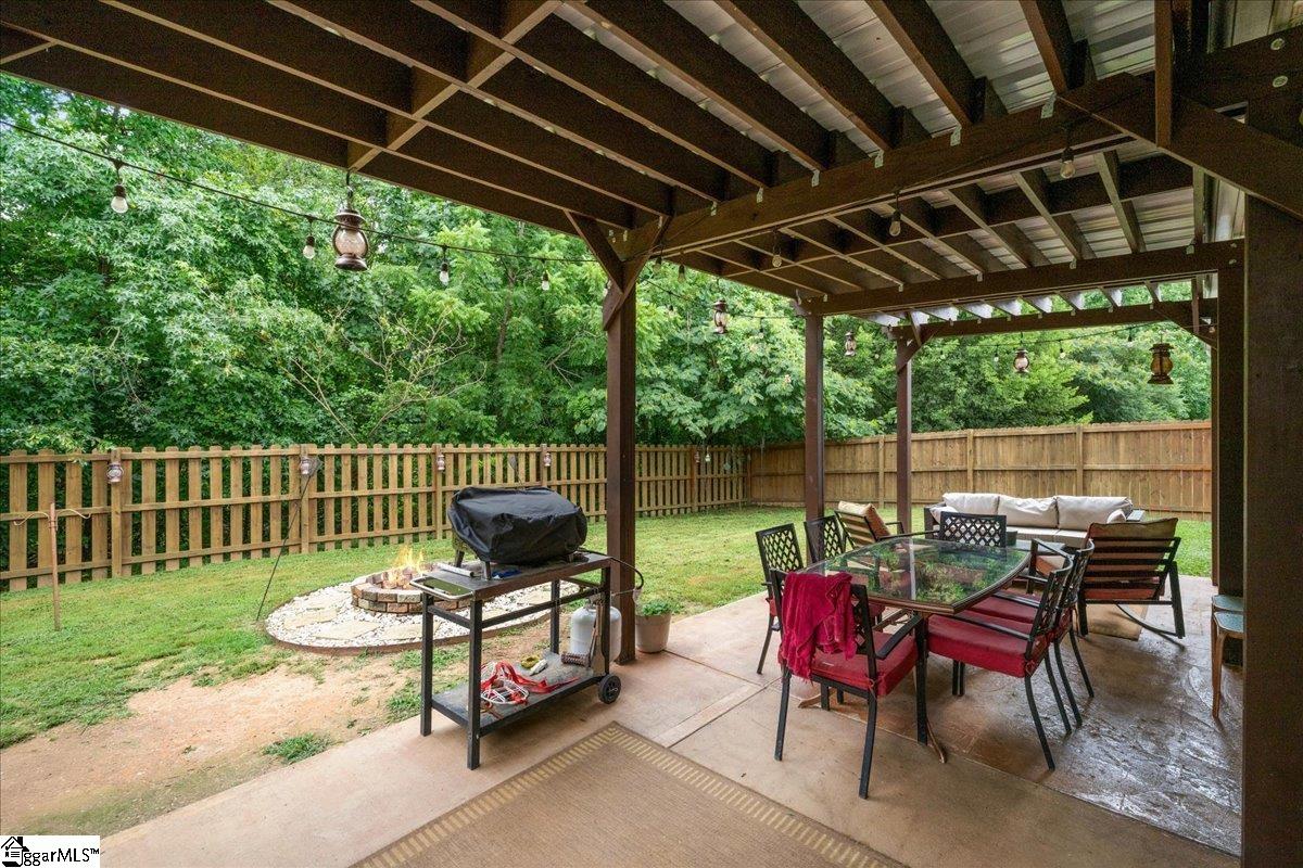 658 Timber Walk Drive