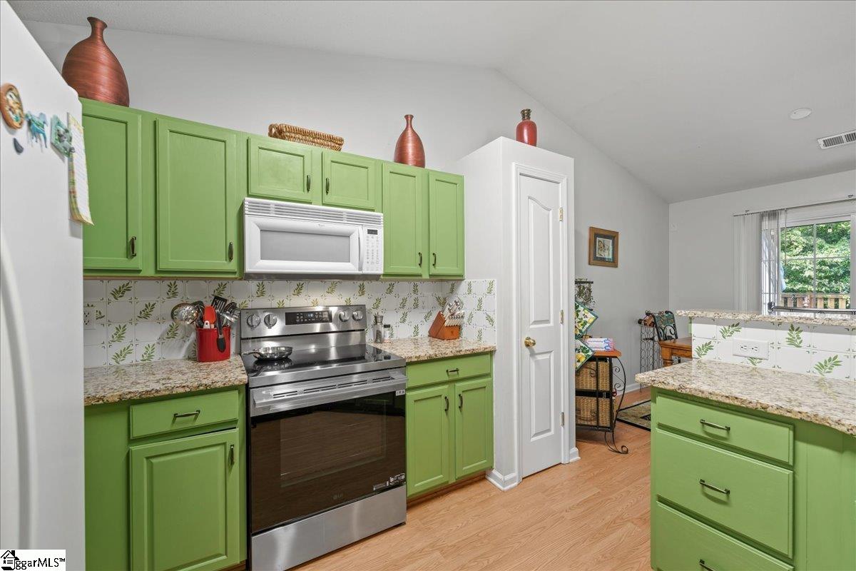 658 Timber Walk Drive