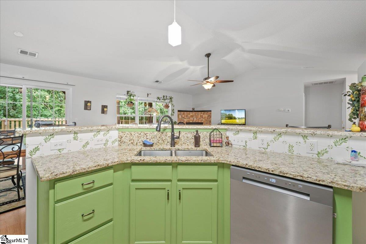 658 Timber Walk Drive