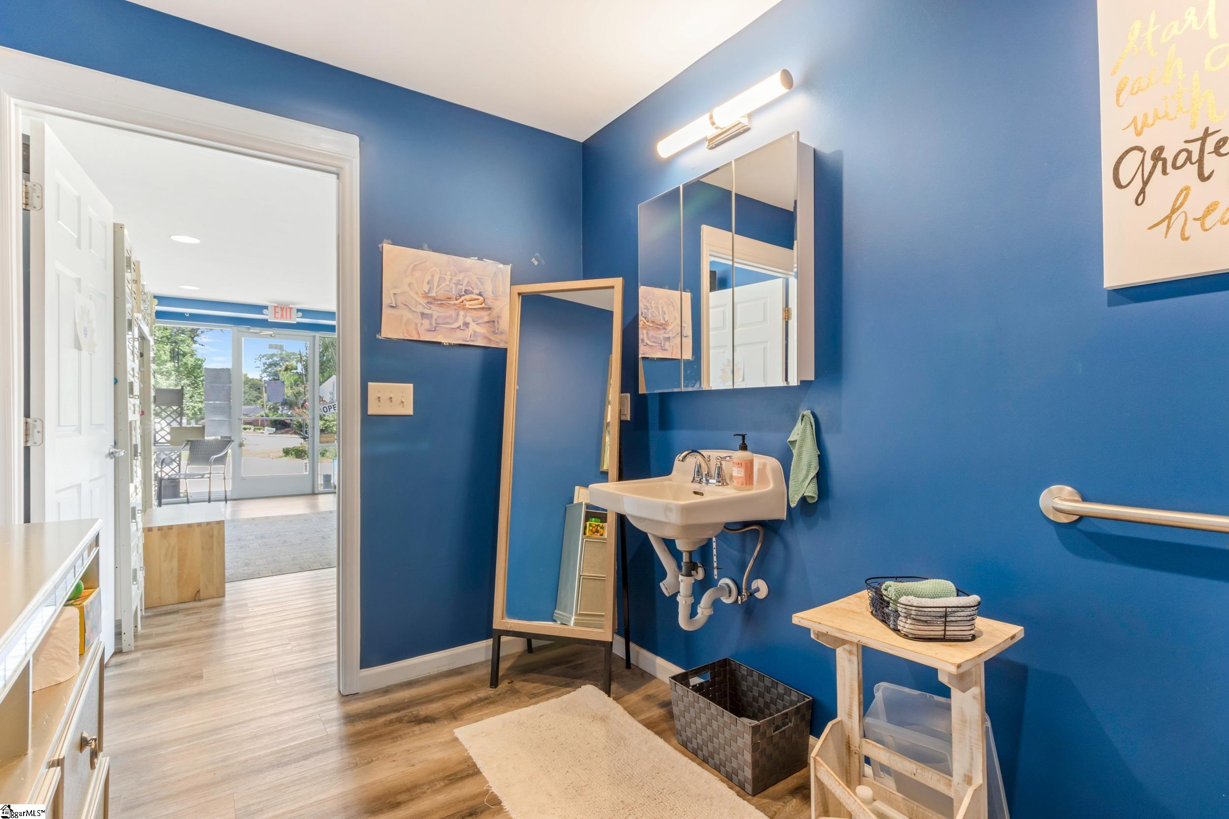 414 W Fernwood Road