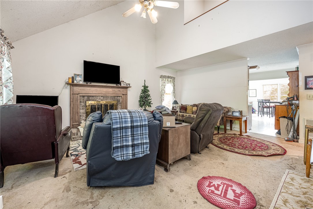 204 Dove Hill Circle