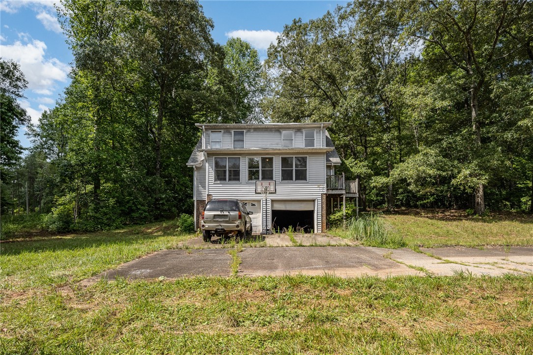 204 Dove Hill Circle