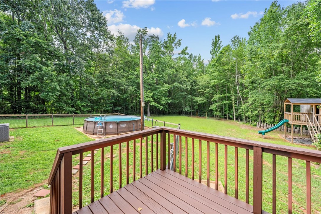 36 Gibson Oaks Drive