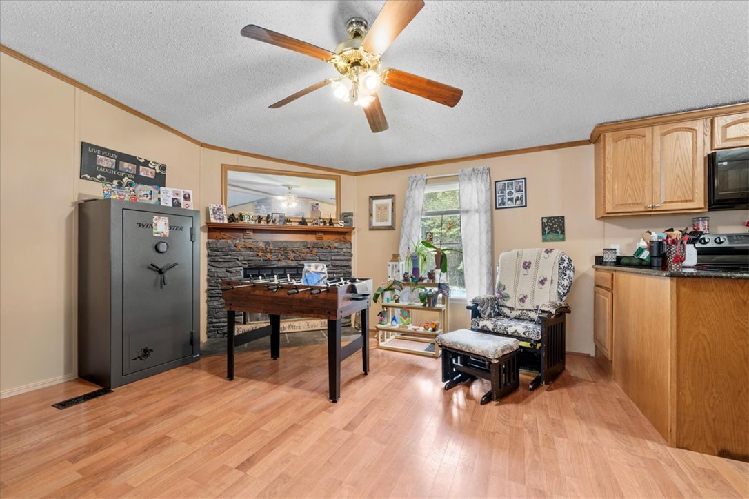 36 Gibson Oaks Drive