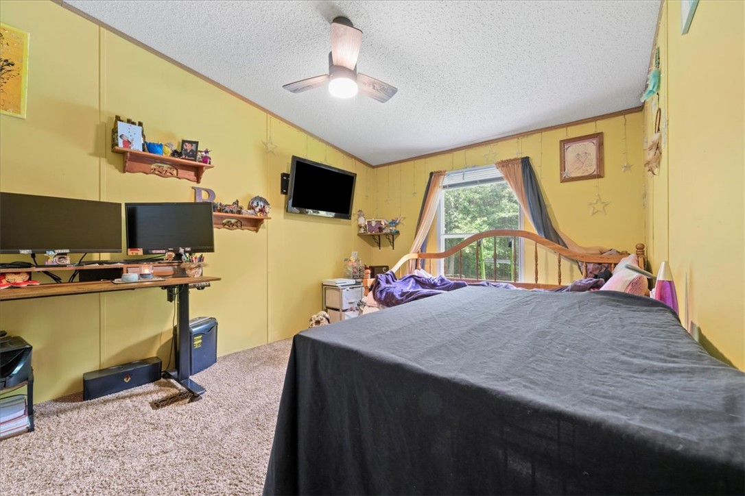 36 Gibson Oaks Drive