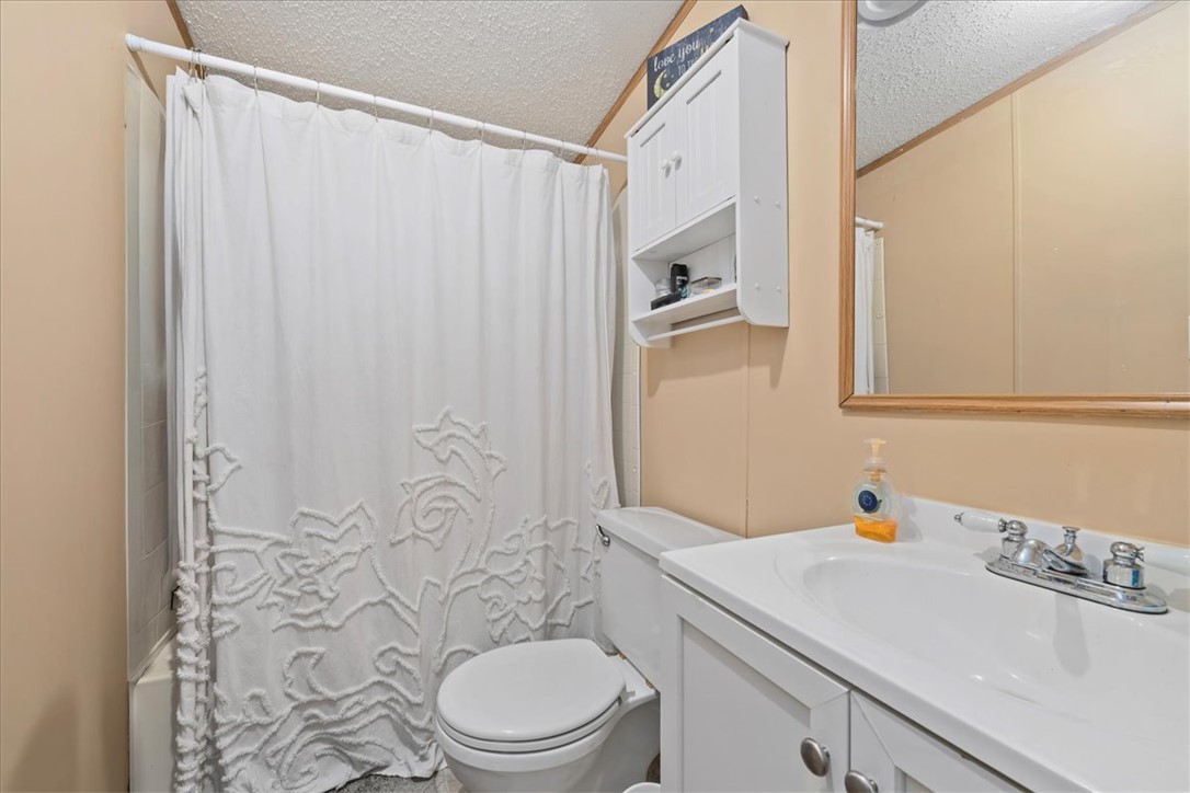 36 Gibson Oaks Drive