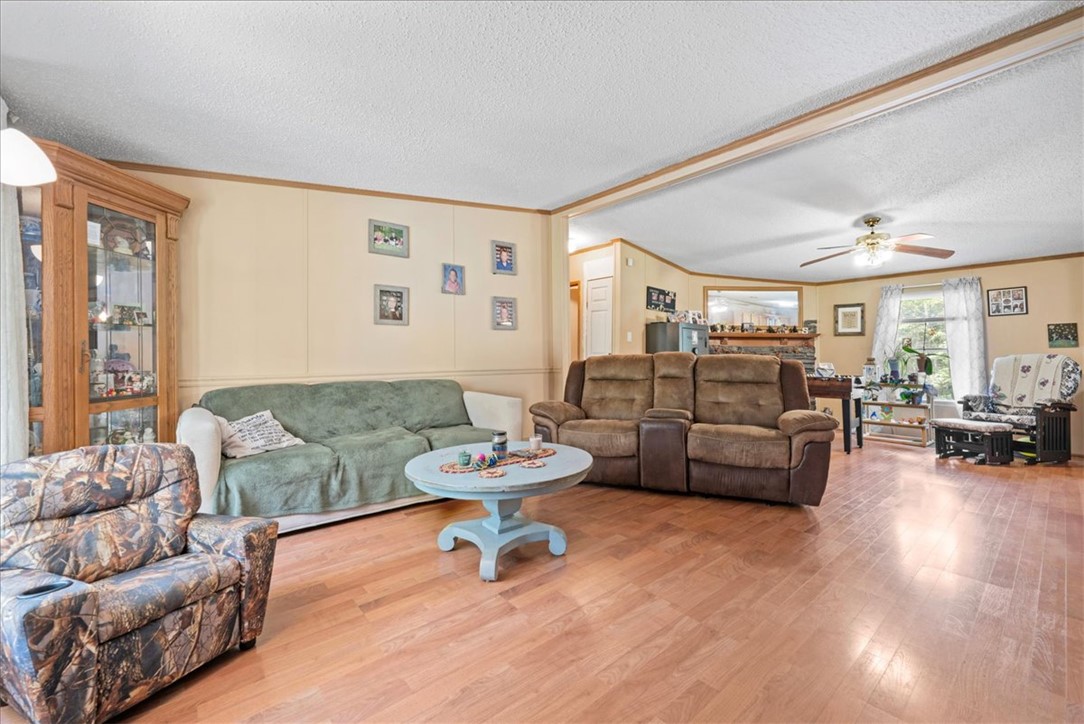 36 Gibson Oaks Drive