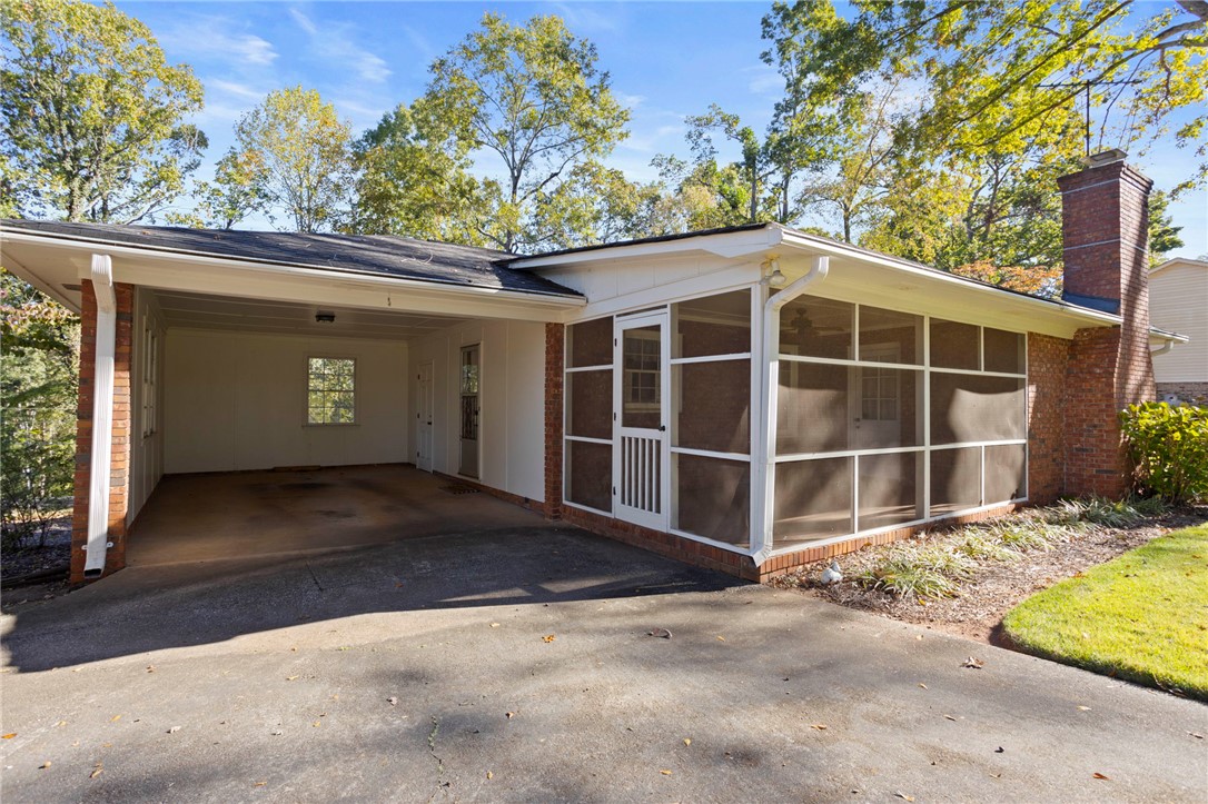 27 Riverview Drive