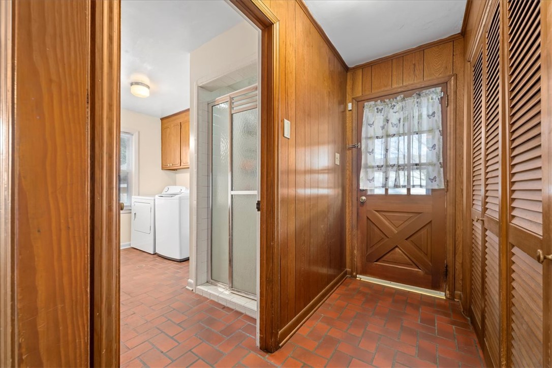 238 California Avenue