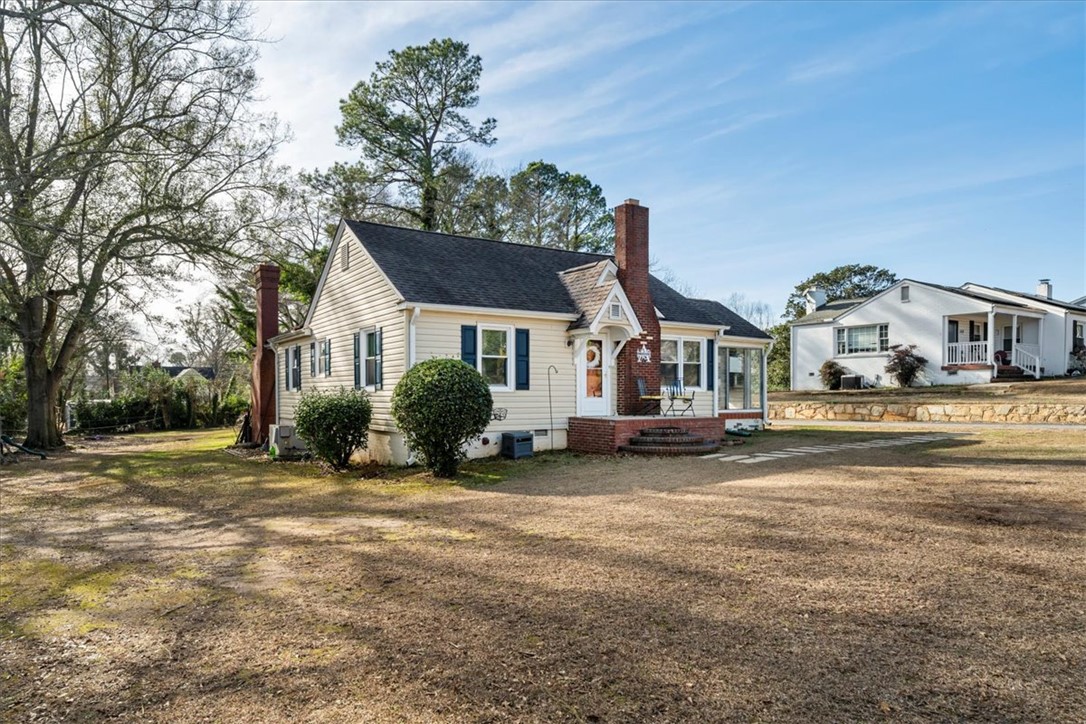 238 California Avenue