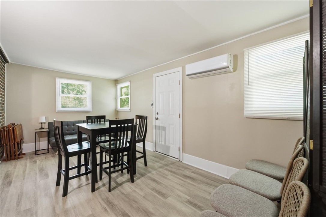 25 Summercreek Drive