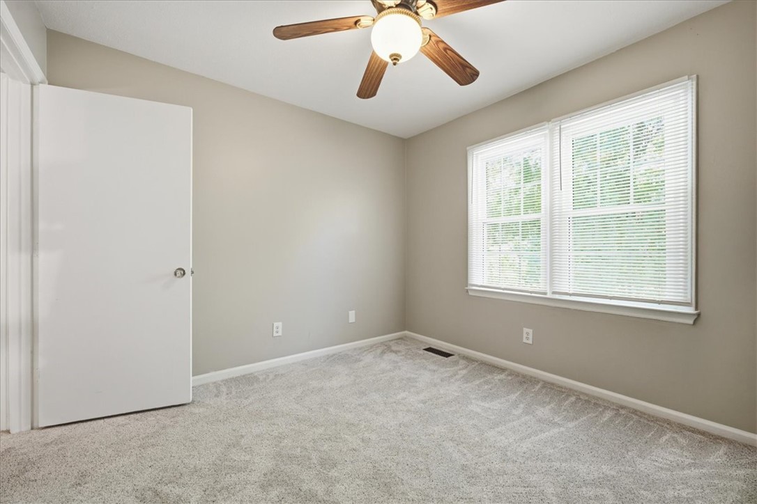 25 Summercreek Drive