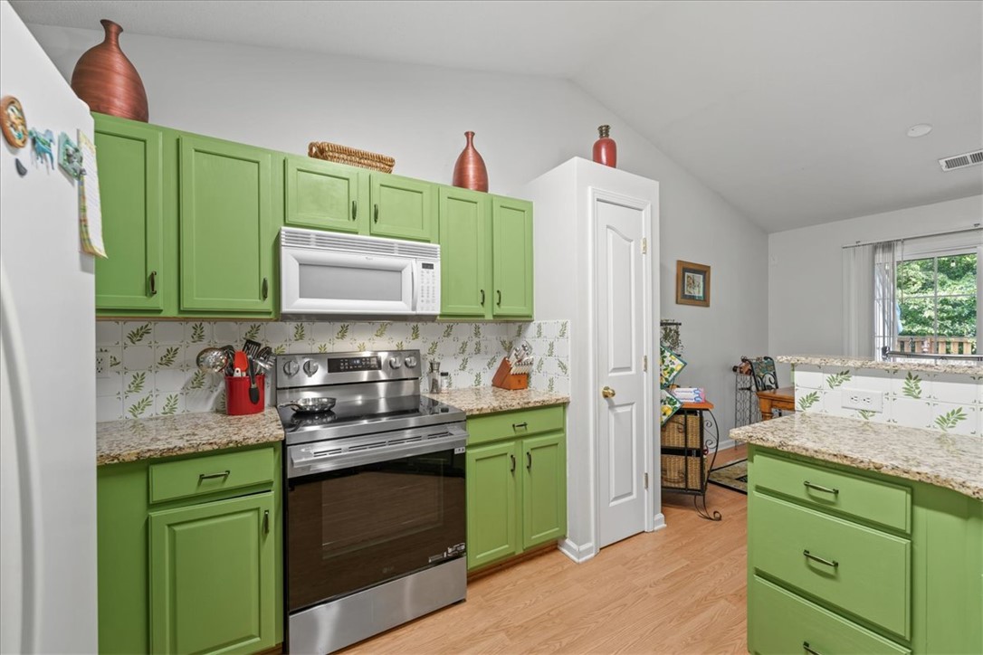 658 Timber Walk Drive