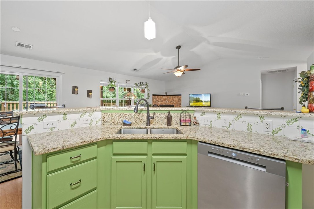 658 Timber Walk Drive