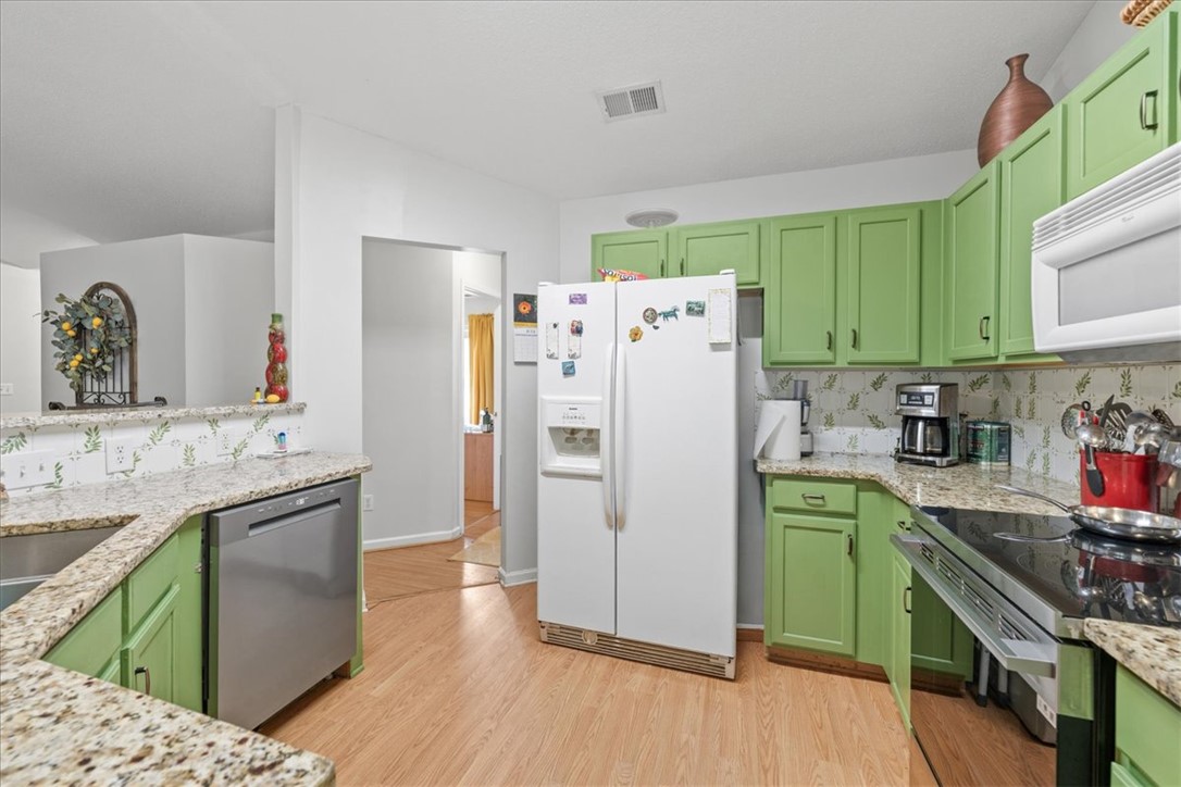 658 Timber Walk Drive