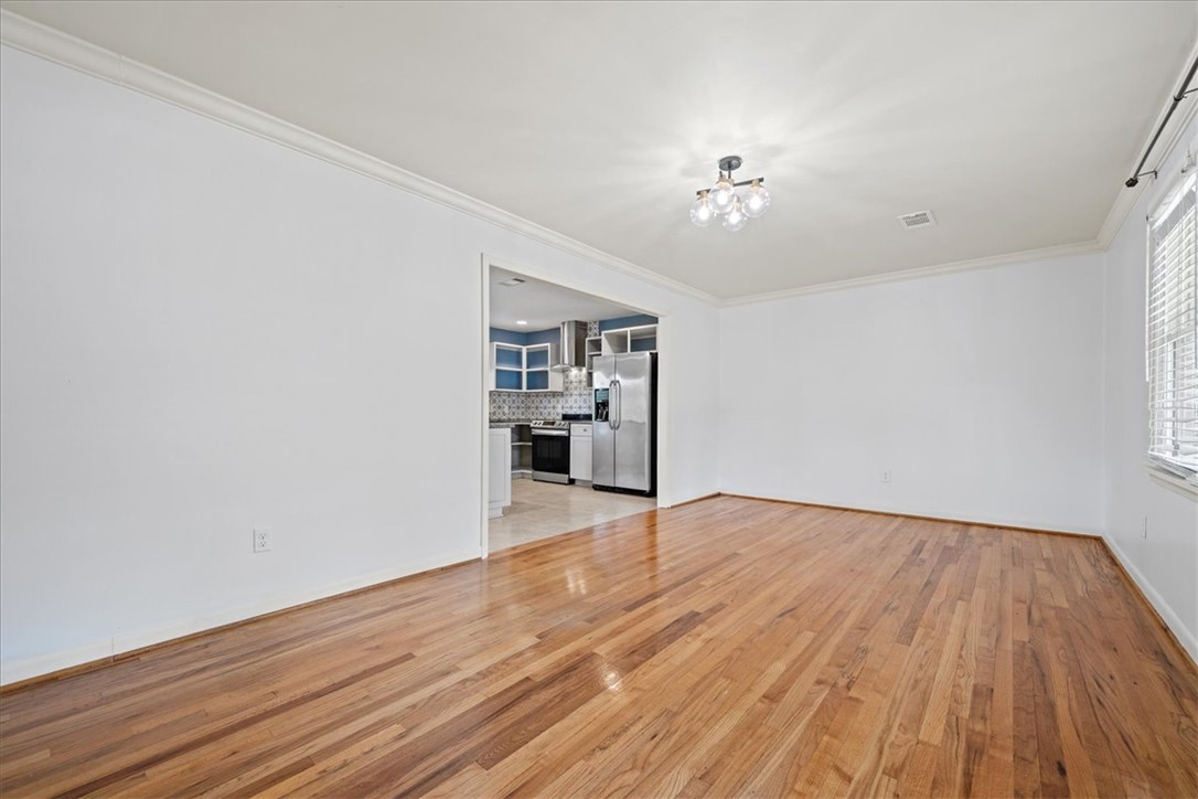 16 Starsdale Circle