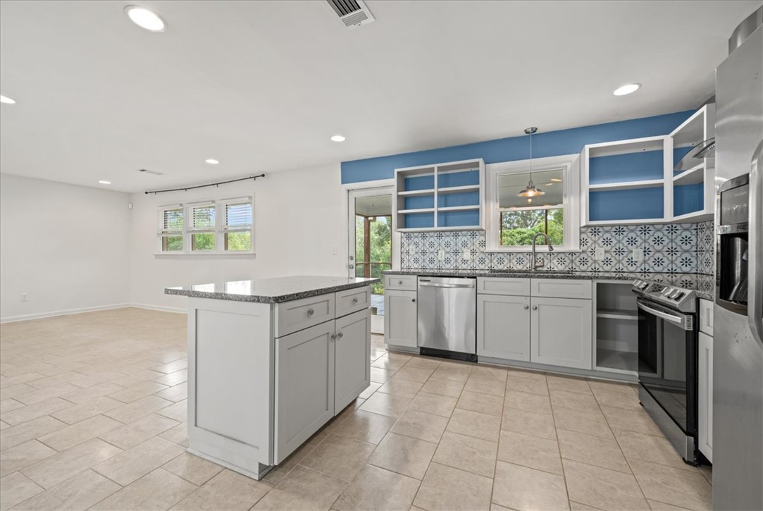 16 Starsdale Circle