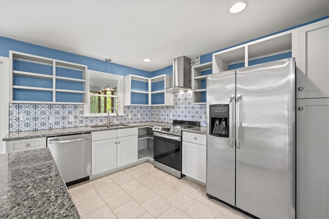 16 Starsdale Circle