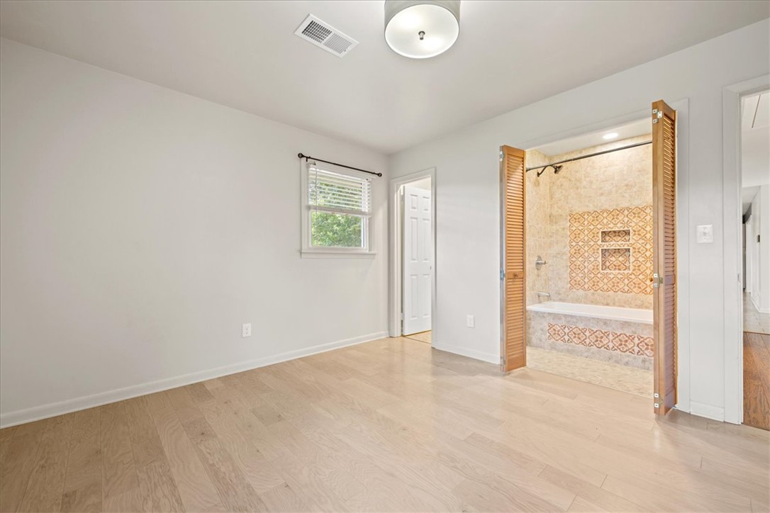 16 Starsdale Circle