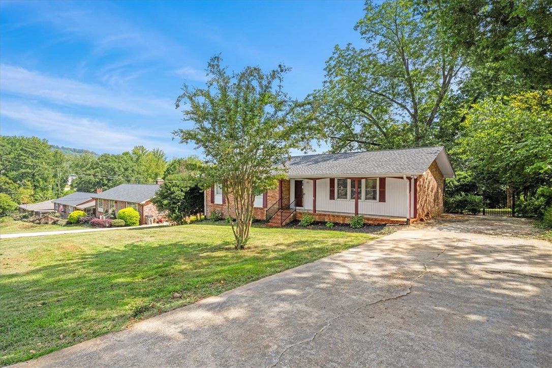 16 Starsdale Circle